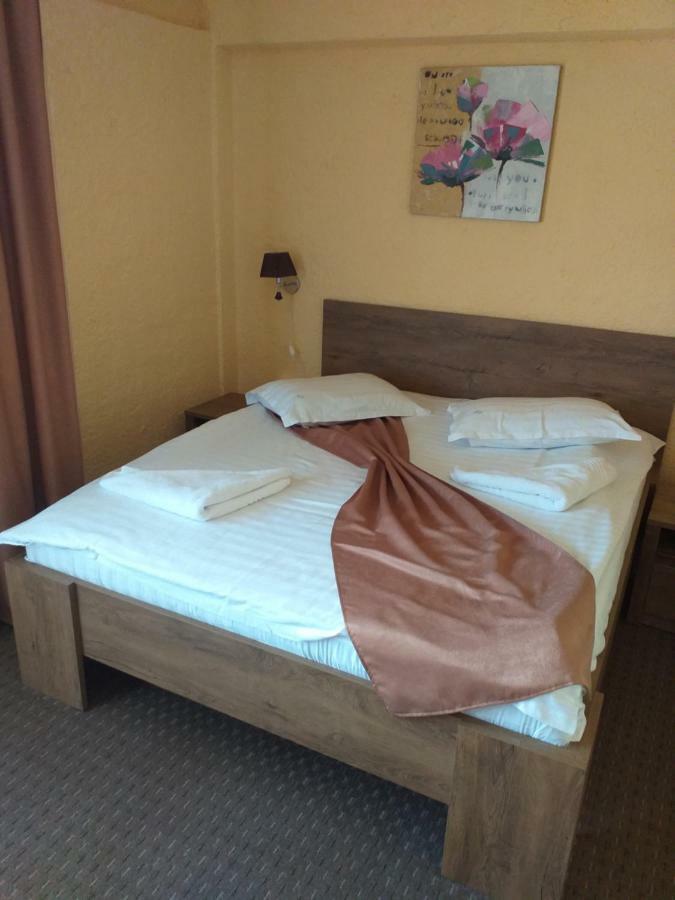 Cabana Fulg De Nea Predeal Bagian luar foto