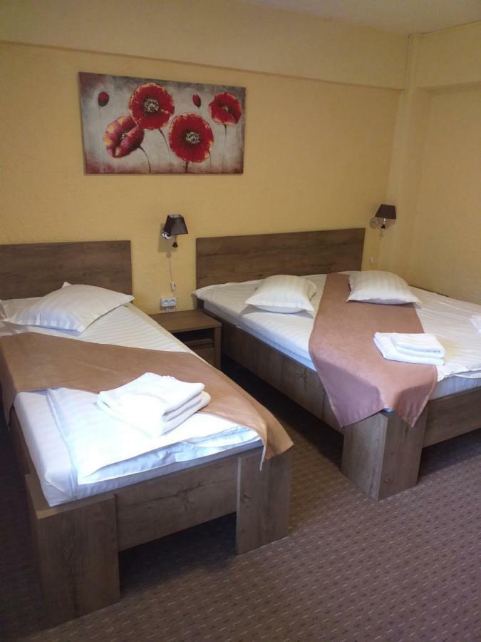 Cabana Fulg De Nea Predeal Bagian luar foto